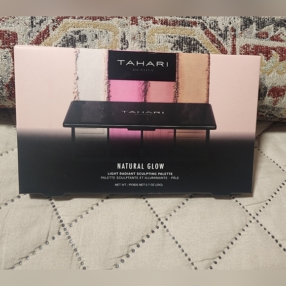 Tahari Lgt Nat Glow Sculpt Palette - Picture 1 of 4